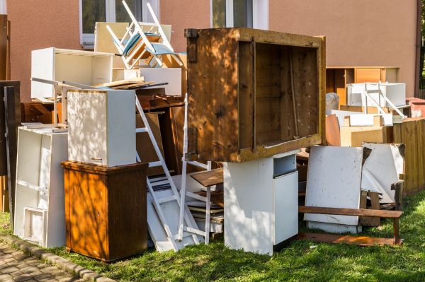 Junk Haul Away Service in Trenton