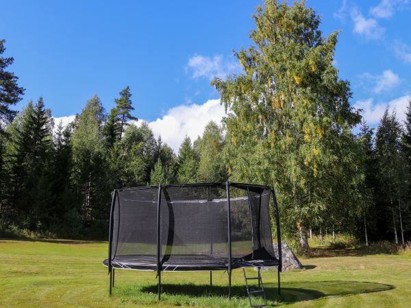Trampoline Removal in Trenton