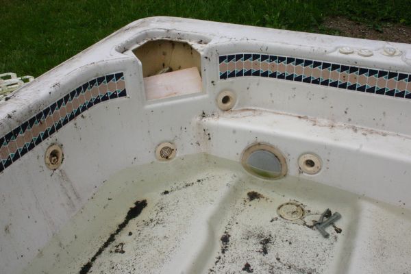 Hot Tub Removal in Trenton