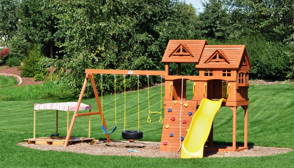 Playset Removal in Trenton